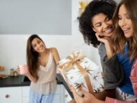 Amigo secreto: dicas para acertar no presente