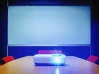 qual o projetor epson