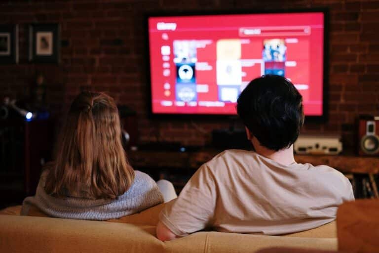Imagen de 15. Projetor vs TV Gigante: qual o melhor para cinema?