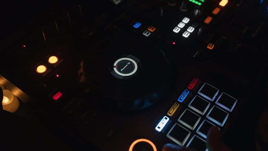 Imagen de Guia para escolher equipamentos de DJ e produção musical